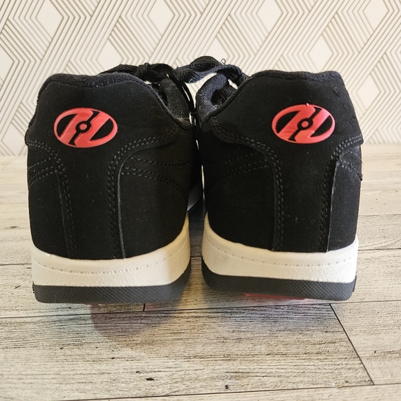 Heelys Voyager Wheeled Shoe Black & Red Men's Size 8 - Picture 5 of 8
